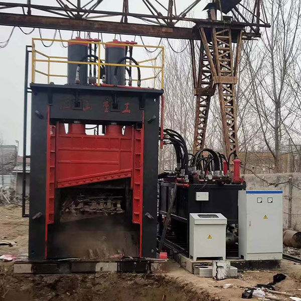 廢鋼液壓剪切機(jī)龍門(mén)剪切機(jī)保養(yǎng)